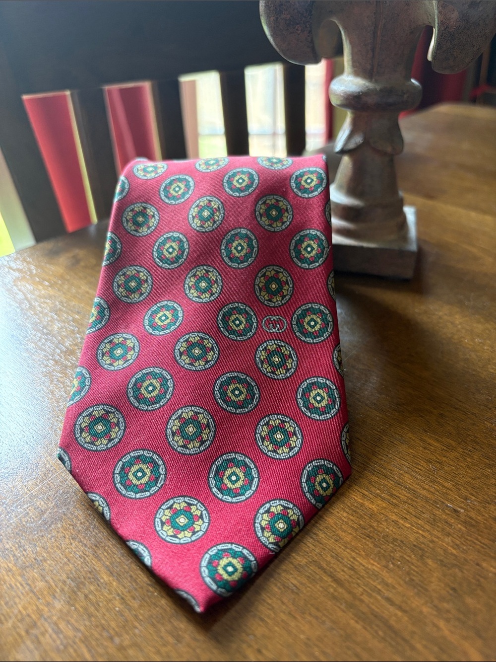 Gucci Men's Silk Medallion Tie - Burgundy
